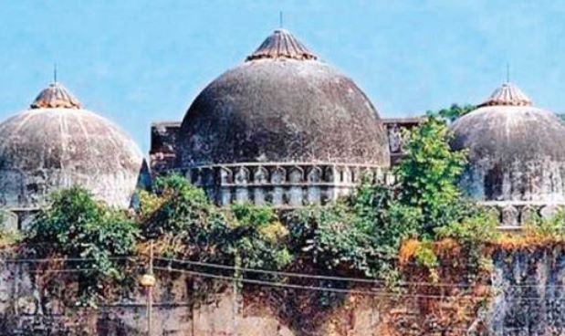 Babri மசூதி உடைப்பில் அத்வானி, Bharti குற்றமில்லை